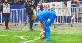 U22国足最新名单！王钰栋+蒯纪闻跳级，红牌后卫落选，冲击亚洲杯