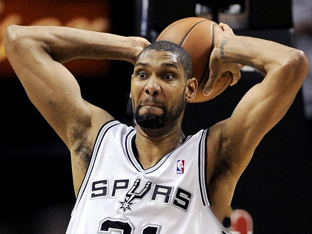 罗马诺：帕尔马不放贝尔纳韦；尤文预算很难在冬窗买大牌中场（罗马诺：帕尔马拒放贝尔纳韦，尤文冬窗预算有限难签大牌中场）