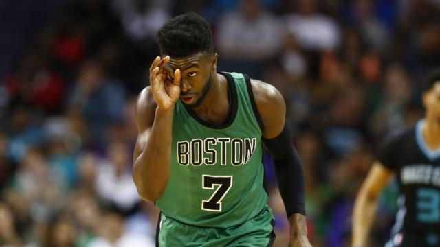 马尔基西奥玩皇马传奇二选一：C罗＞齐达内、大罗（马尔基西奥参与皇马传奇二选一：C罗力压齐达内、大罗）