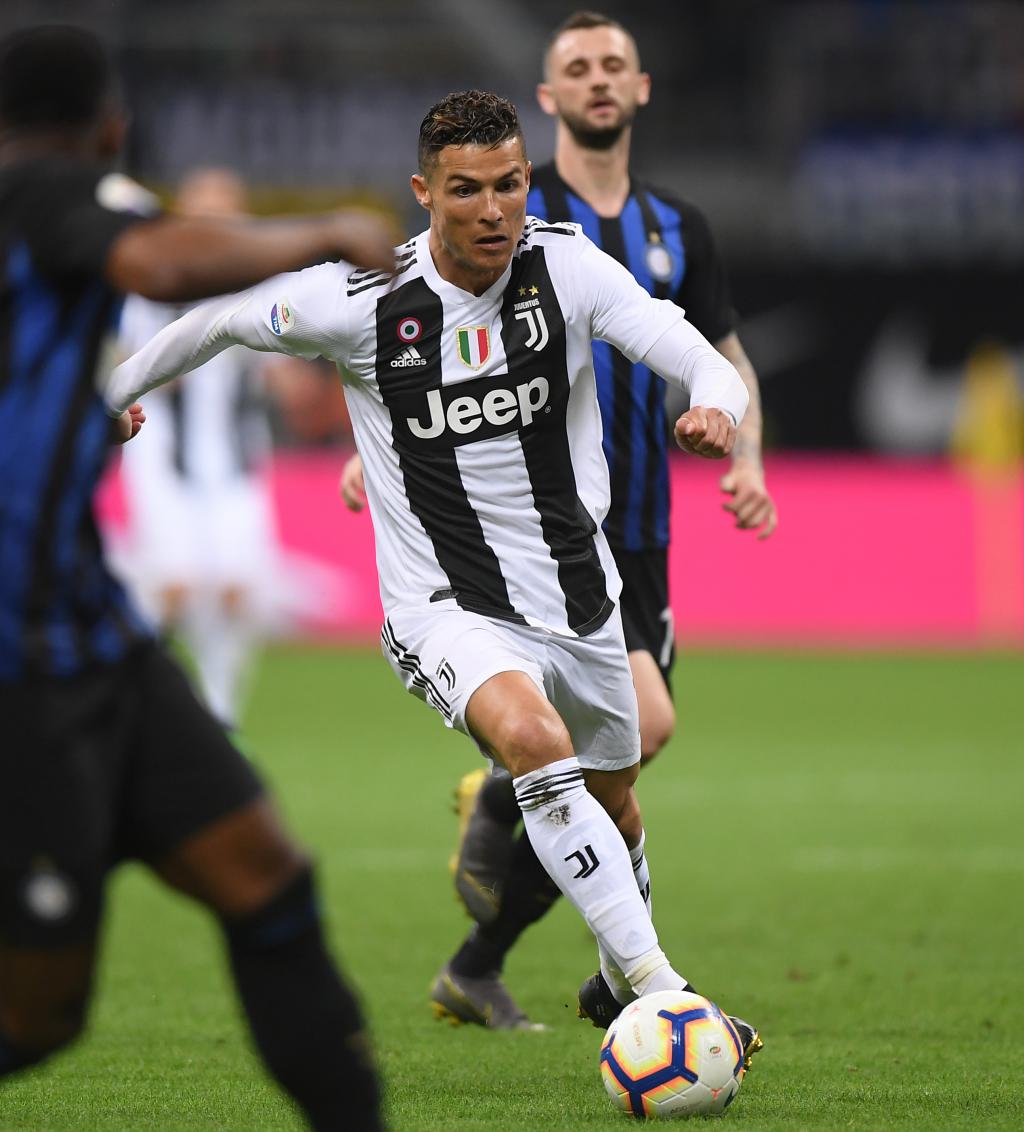 打造商业帝国？巴媒：内马尔父亲1800万美元收购贝利品牌（巴媒称内马尔父亲以1800万美元拿下贝利品牌，欲扩张商业版图）