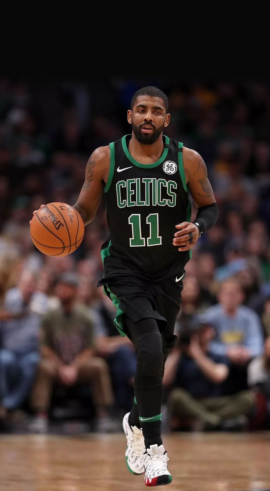 德天空：费内巴切想在冬窗引进莱万，但被莱万拒绝了（德天空：费内巴切冬窗求购莱万遭其拒绝）