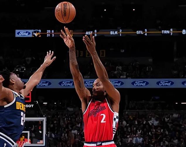 官方：2026女乙联赛将由足协和学体联共办，1月4日前预报名（官方宣布：足协与学体联联合承办2026女乙联赛，预报名截至1月4日）