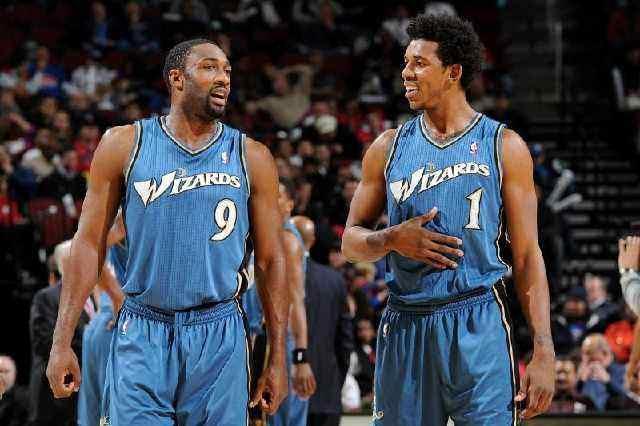 全运会女排半决赛综述：山东女排连胜上海晋级决赛，将与江苏争冠（全运会女排半决赛回顾：山东力克上海晋级决赛，与江苏会师争冠）