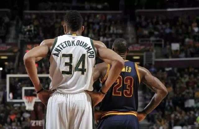 亚特兰大4-0十人热那亚晋级意杯8强，吉姆西蒂、德容恩破门（意大利杯：亚特兰大4-0十人热那亚，吉姆西蒂、德容恩建功挺进八强）