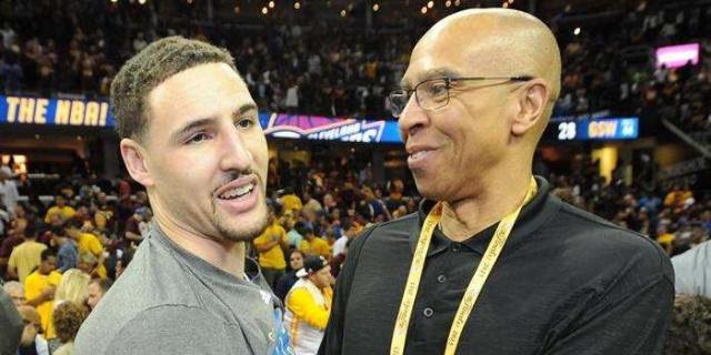 西媒：贝蒂斯与佩莱格里尼达成口头续约协议，新合同至2027年（西媒：贝蒂斯与佩莱格里尼已口头续约，合同至2027年）